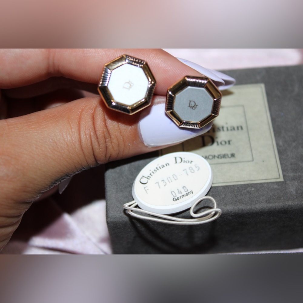 DIOR Cufflinks - Picture 8 of 13